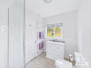 Shower Room- click for photo gallery